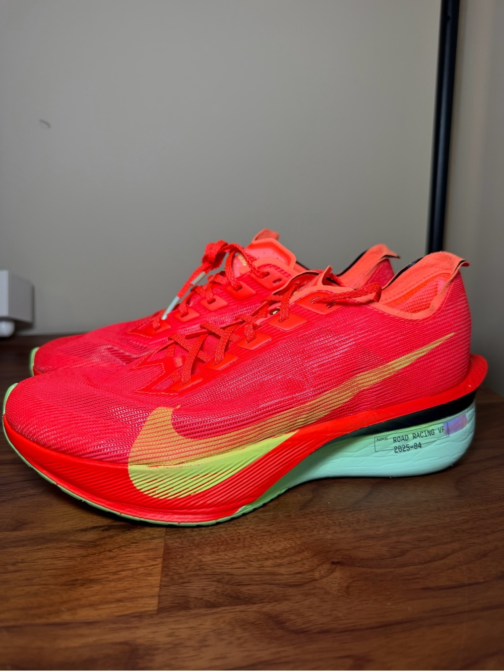 Women's Zoomx Vaporfly Next 4 Racing Shoes - Picture 6 of 11
